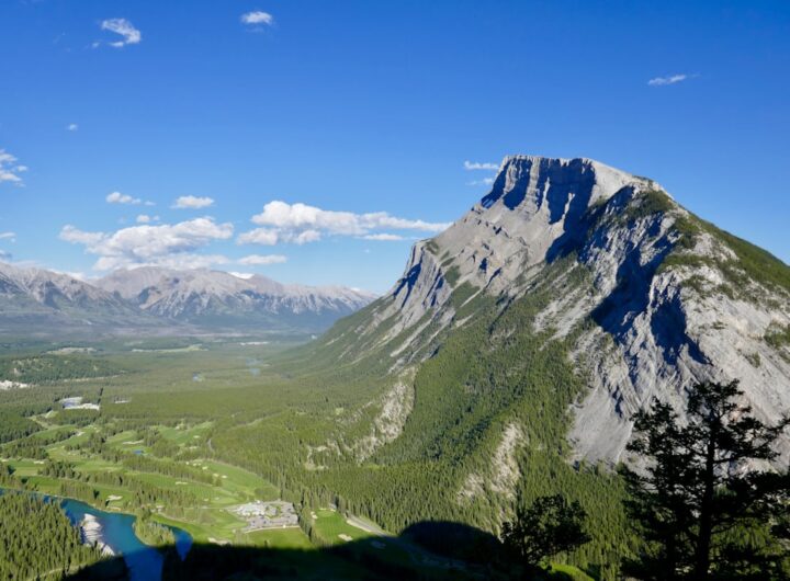 Photo Mountain peak