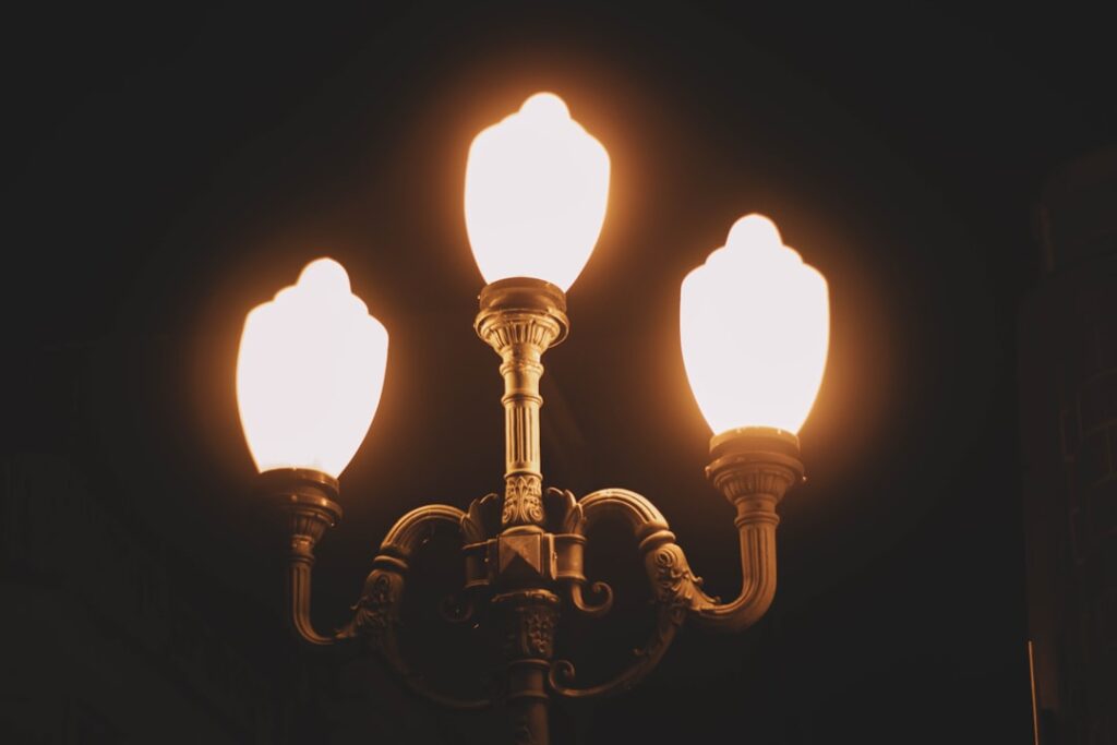 Photo Gaslighting Isolation
