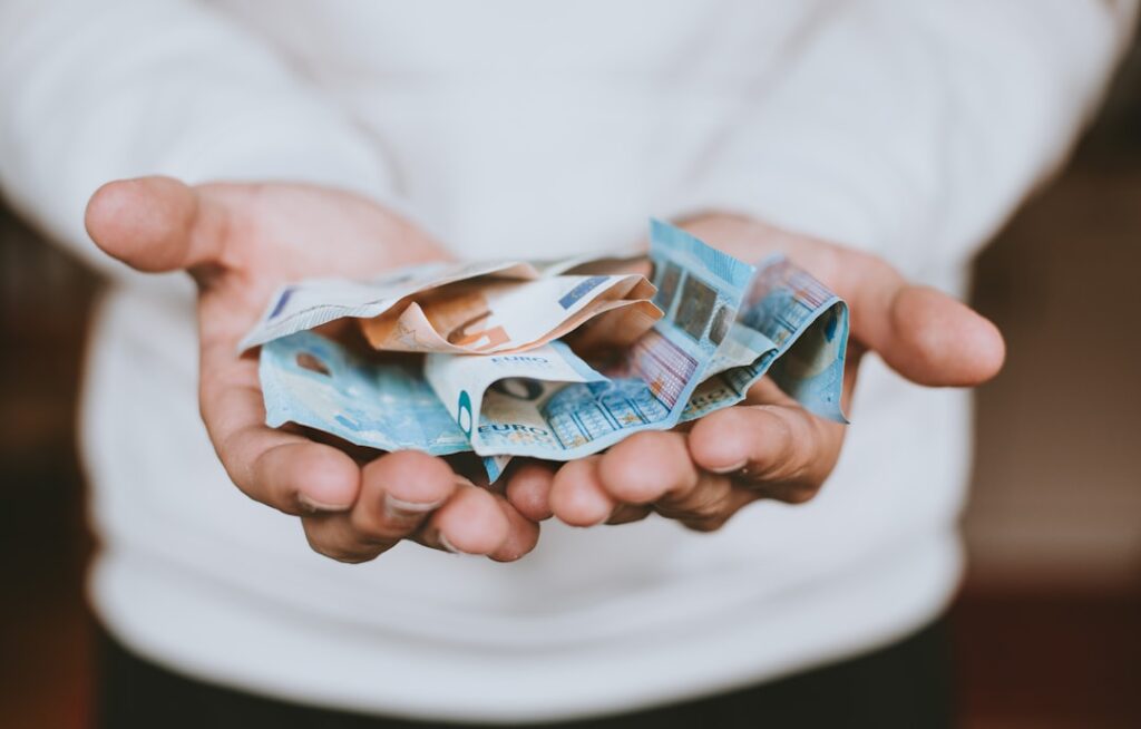 Photo earn more