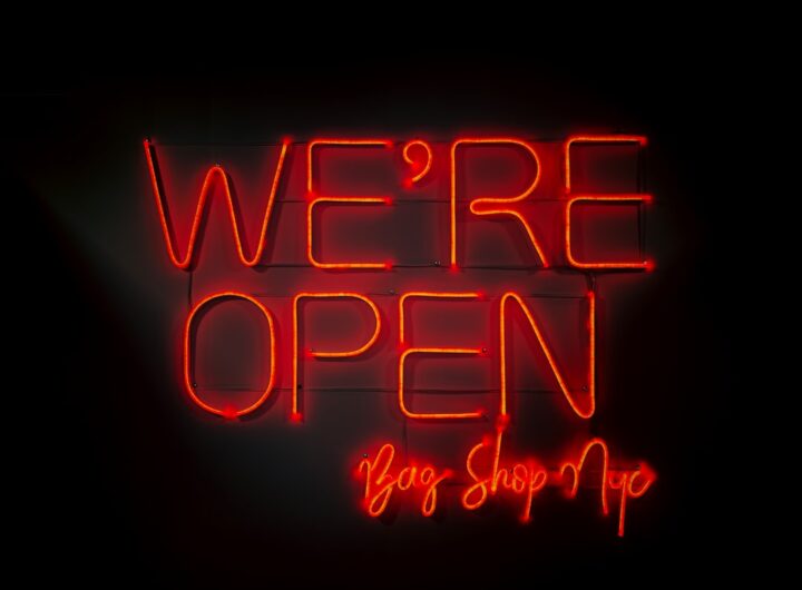 Photo open an online store