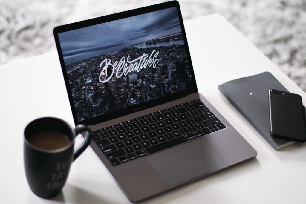 Photo promote business online