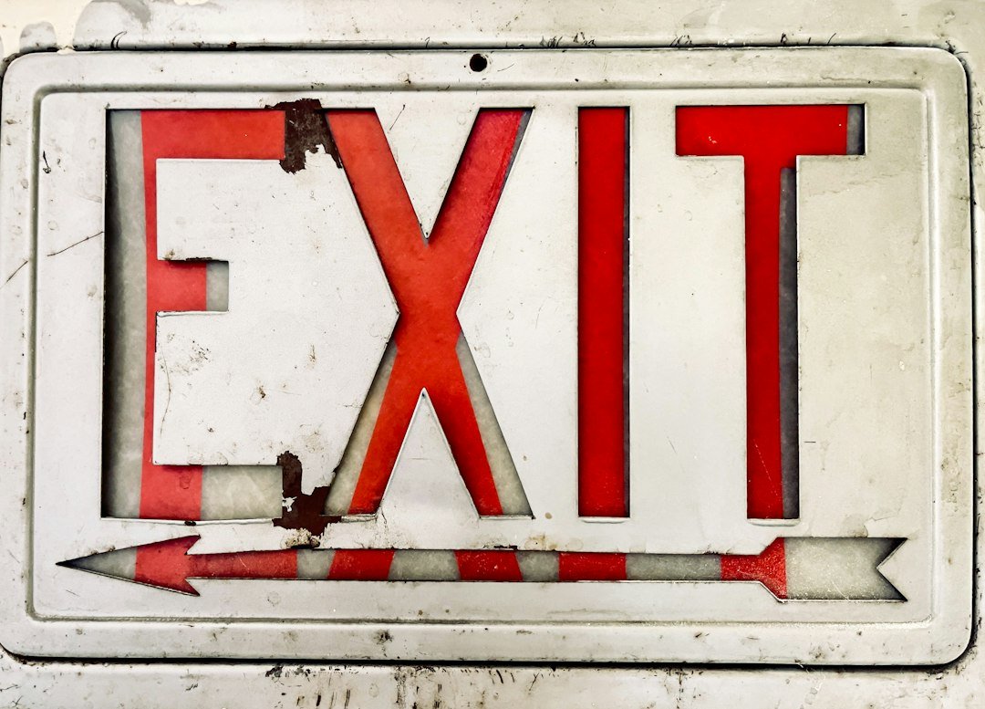 Photo exit strategy